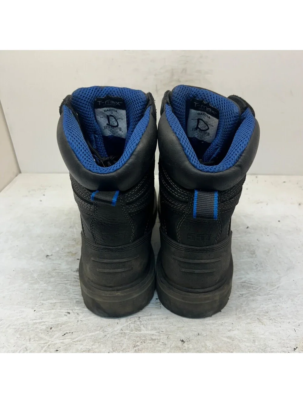 DAKOTA Men's 557 8